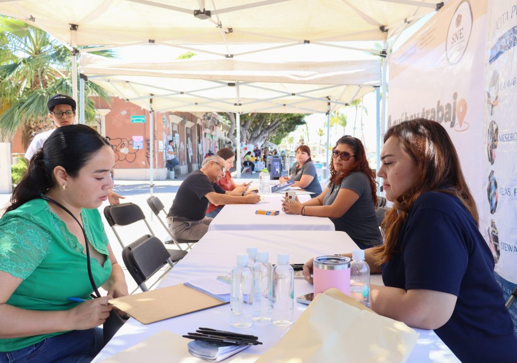 OFERTAN MÁS DE 400 VACANTES EN JORNADA DE EMPLEO EN CABO SAN LUCAS ...